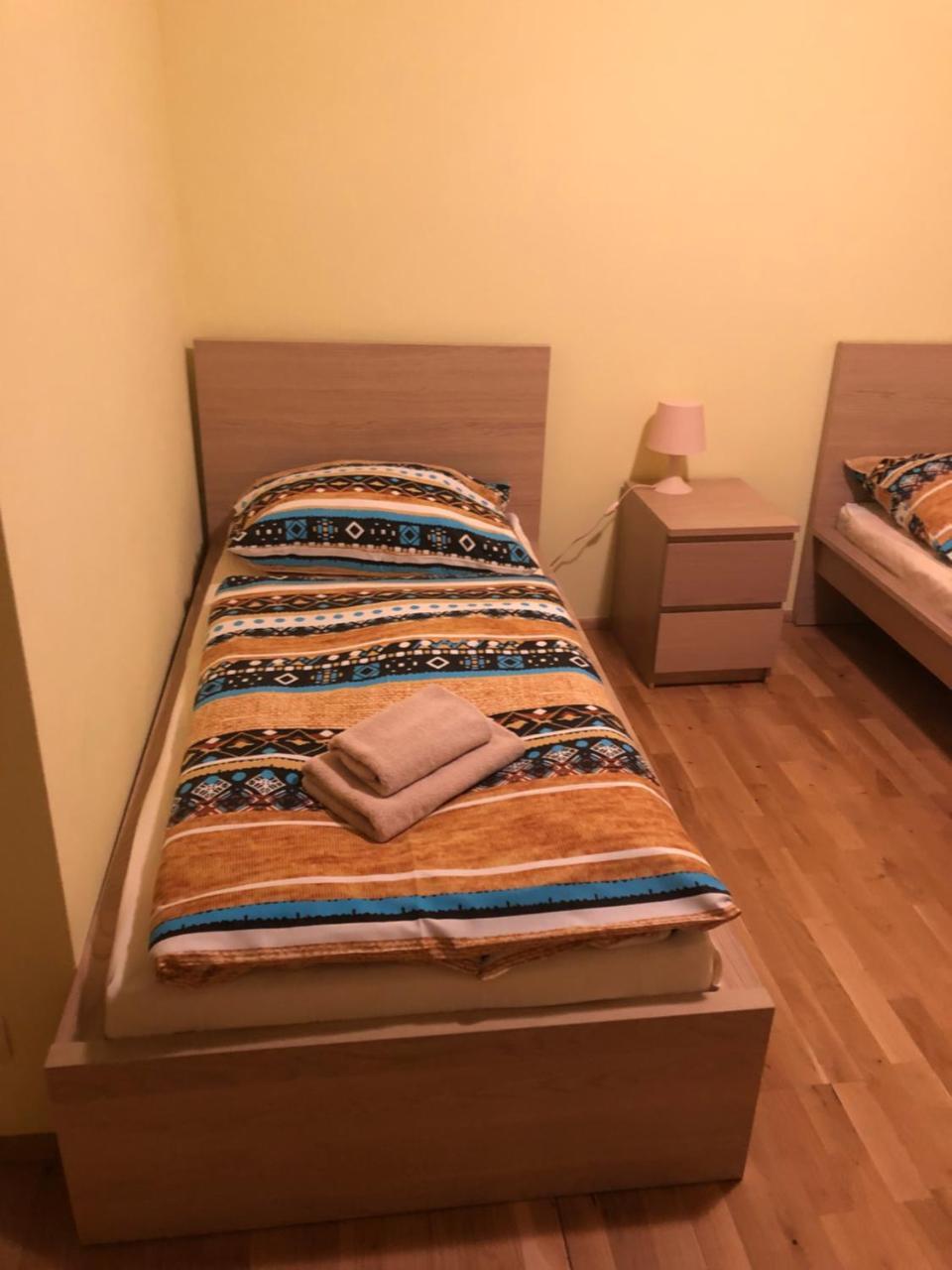 Art Star Hotel Hostivice Esterno foto